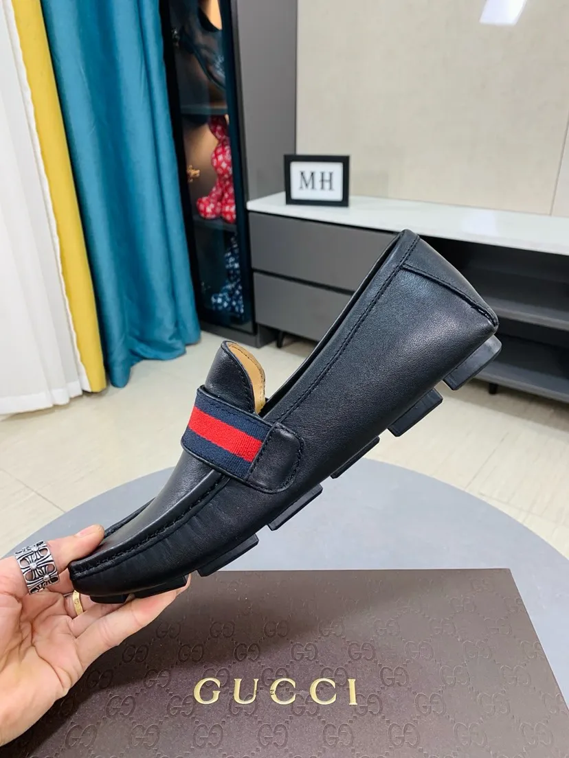 Men's men's shoes 💰458🌹🌹 Comes with packaging [GUCCI Gucci] original men's casual beanie shoes, original Italian imported special material cowhide embossing➕real first-layer sheepskin lining; equipped with precision stitching to highlight low-key luxury. The comfortable sole design maximizes the comfort and anti-slip properties of the shoe. The shoe shape is dignified and the low-key charm is not concealed! Natural and free new urbanism, code number: 38-44